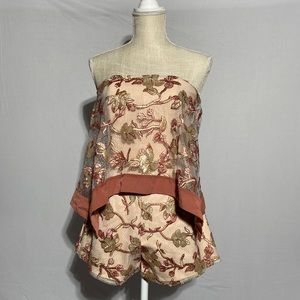 NEW L'ATISTE STRAPLESS EMBROIDERED SEQUIN ROMPER